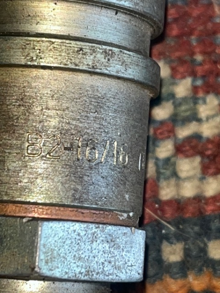 Stecker für Hydraulikanschluß für Anhänger M27x2 orsta